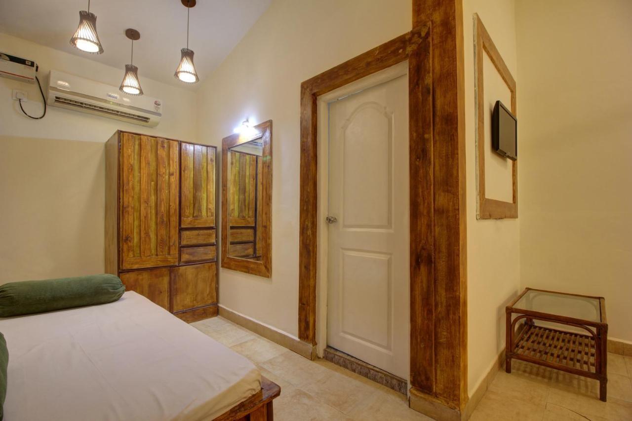 Grand Royale Palms Benaulim Hotel ภายนอก รูปภาพ