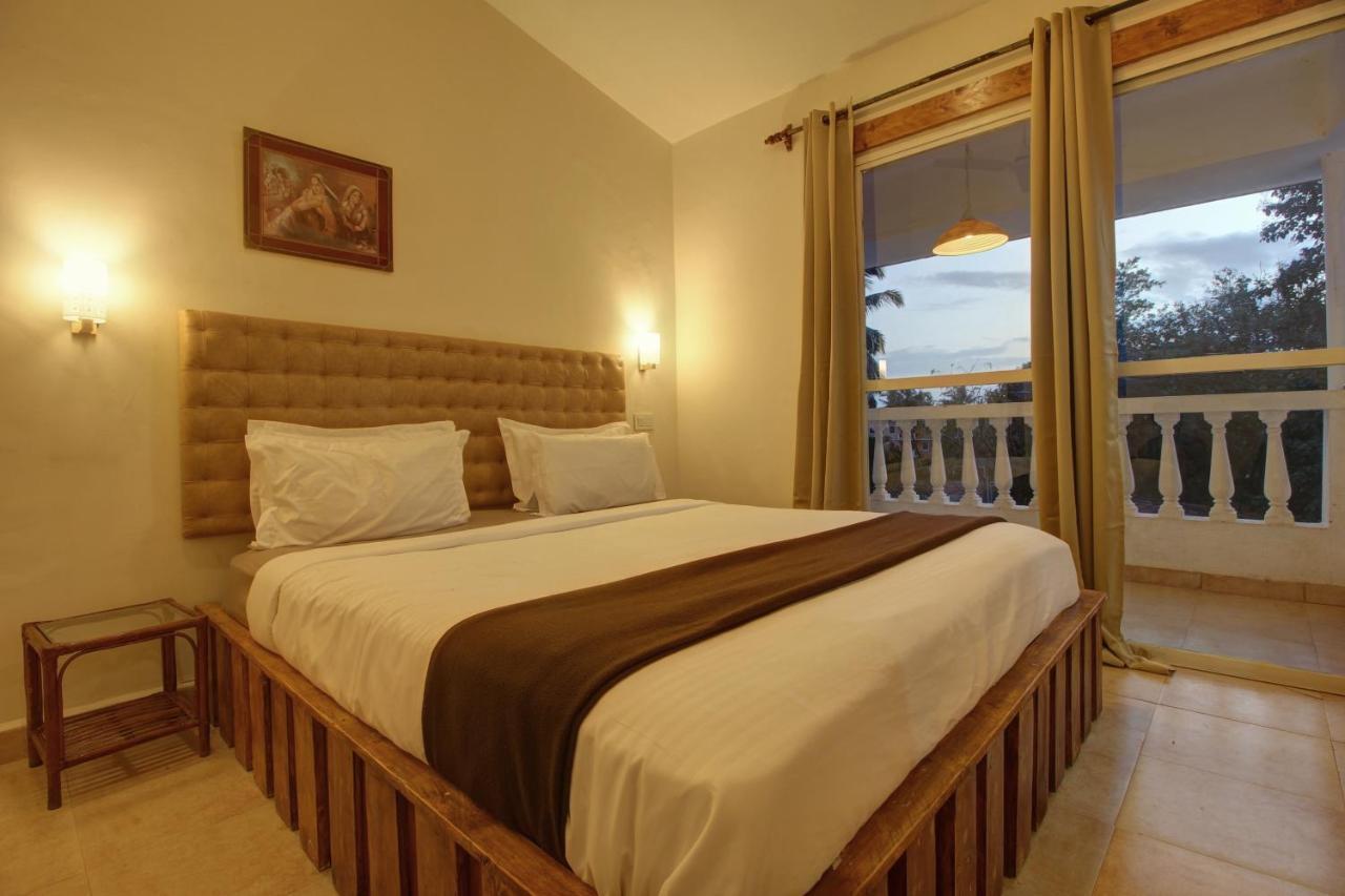 Grand Royale Palms Benaulim Hotel ภายนอก รูปภาพ