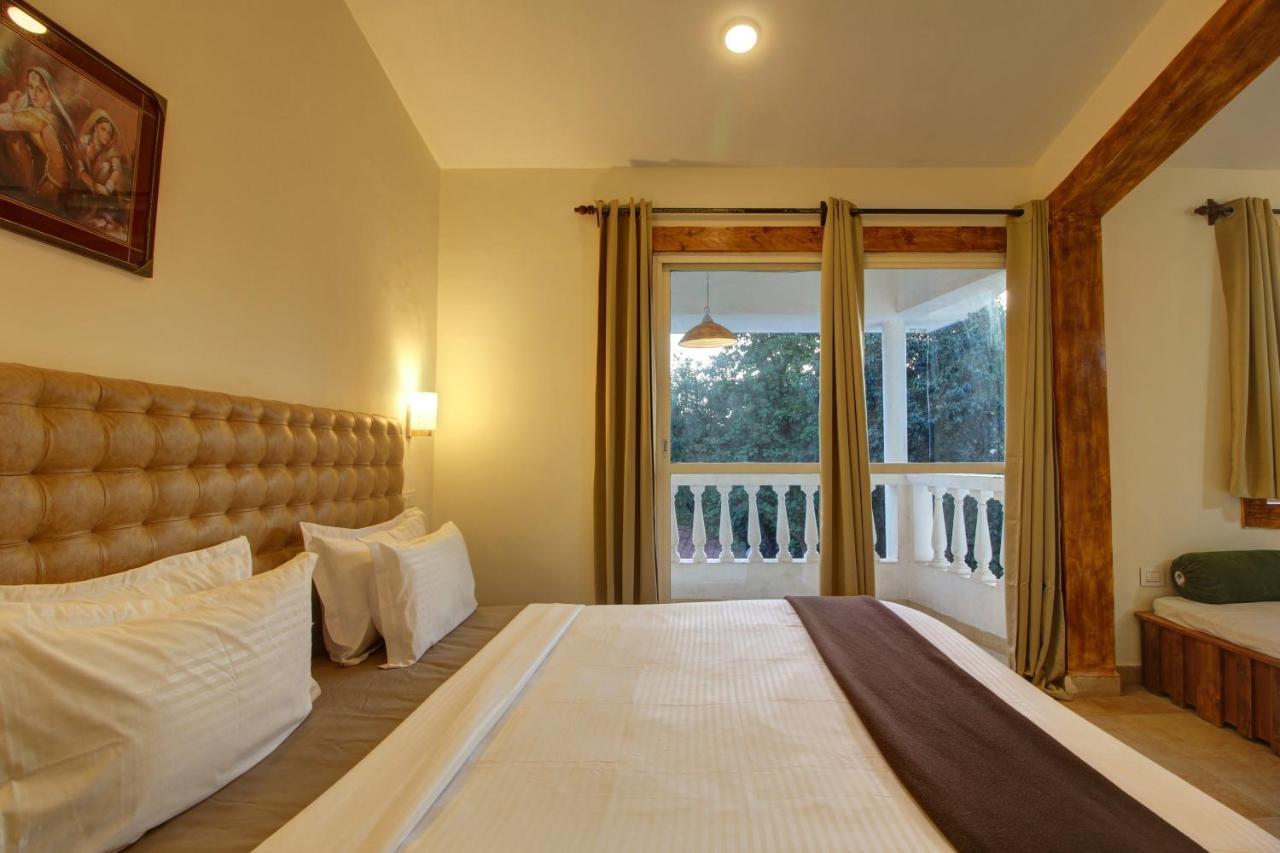 Grand Royale Palms Benaulim Hotel ภายนอก รูปภาพ